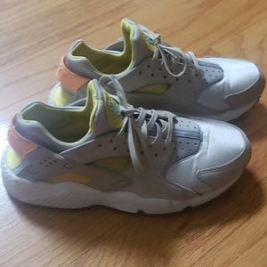 Air Huarache By Nike Sneakers